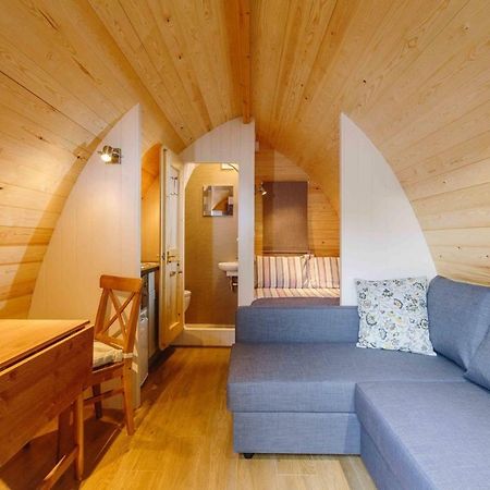 Mallow Glamping Pod Cheltenham Exteriér fotografie