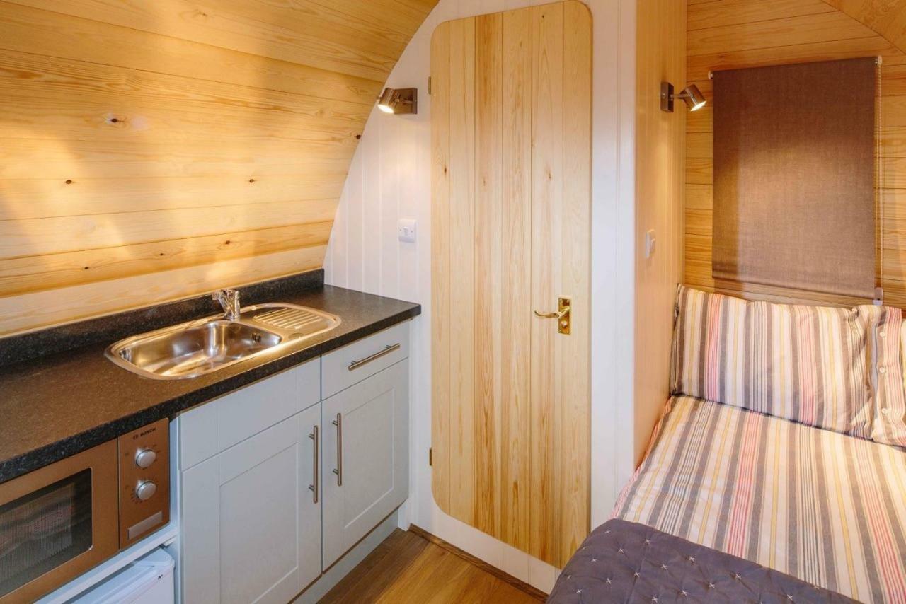 Mallow Glamping Pod Cheltenham Exteriér fotografie