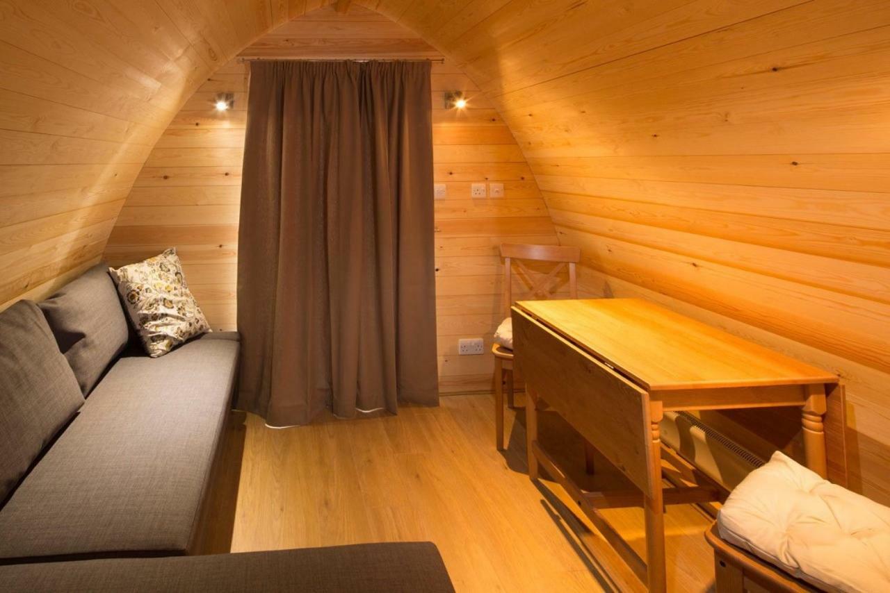 Mallow Glamping Pod Cheltenham Exteriér fotografie